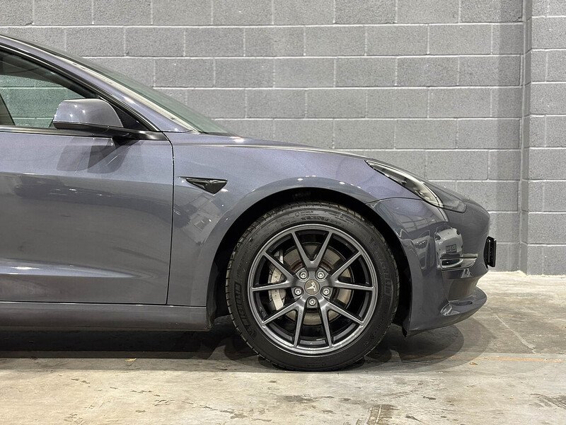 Used Tesla Model 3 2021 for sale - 76292202: Photo 10