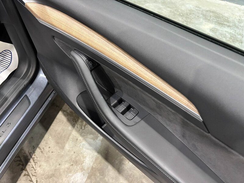 Used Tesla Model 3 2021 for sale - 76292202: Photo 27