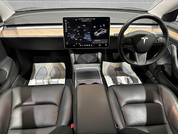 Used Tesla Model 3 2021 for sale - 76292202: Photo