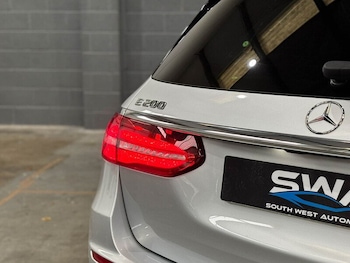 Used Mercedes-Benz E Class 2021 for sale - 76536293: Photo