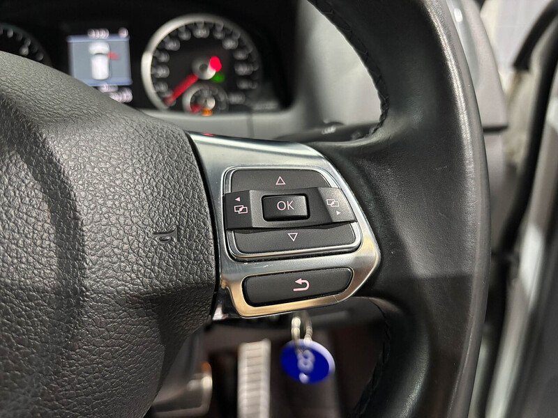 Used Volkswagen Tiguan 2014 for sale - 76490275: Photo 38