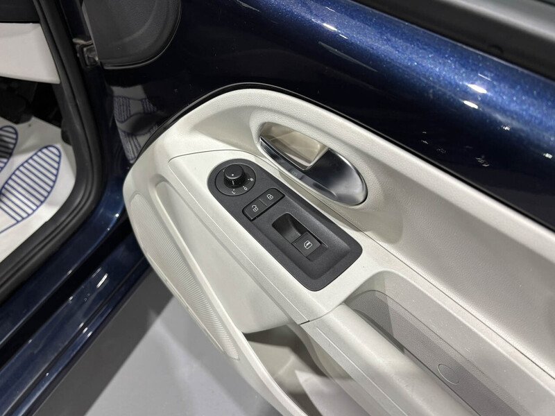 Used Volkswagen up! 2025 for sale - 76831621: Photo 24