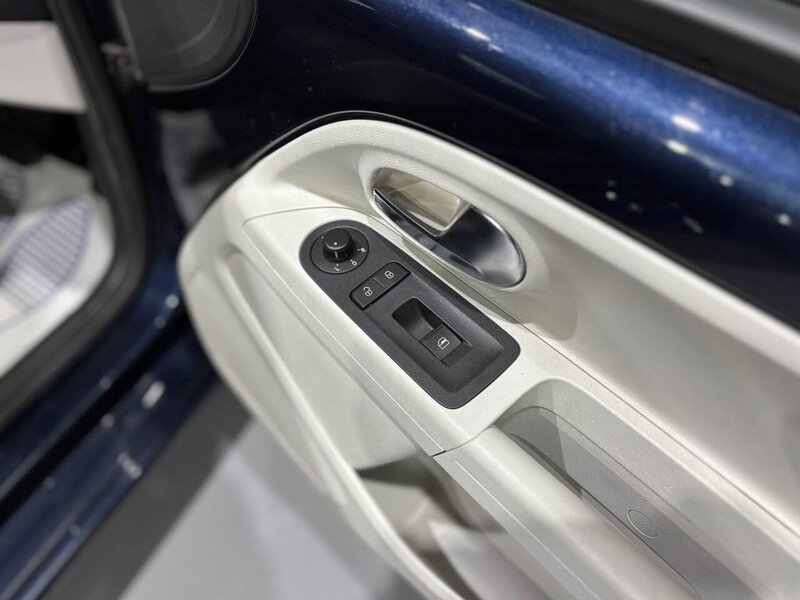 Used Volkswagen up! 2025 for sale - 76831621: Photo 25