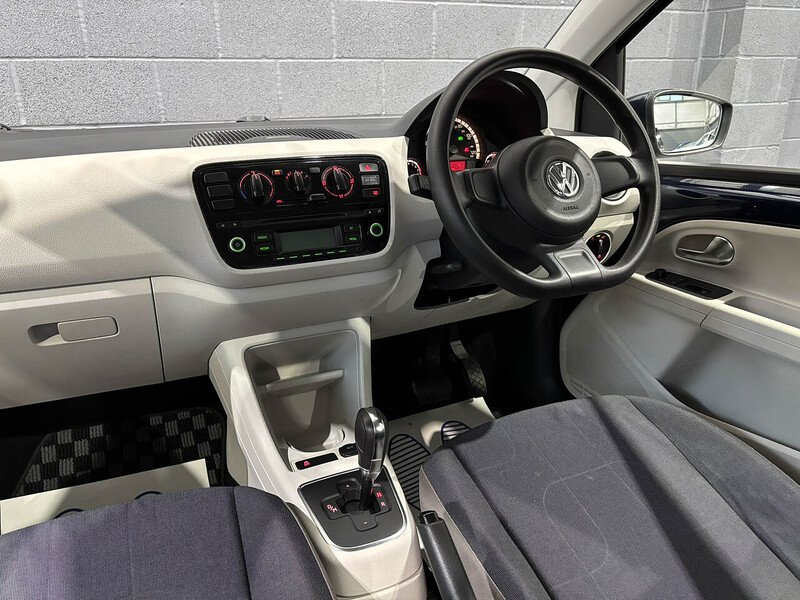 Used Volkswagen up! 2025 for sale - 76831621: Photo 32