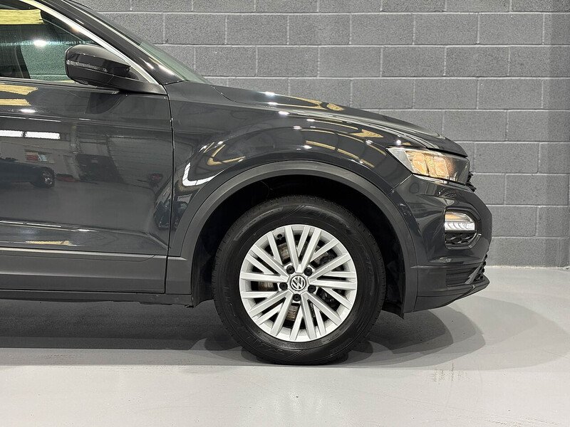 Used Volkswagen T-Roc 2018 for sale - 77744288: Photo 14