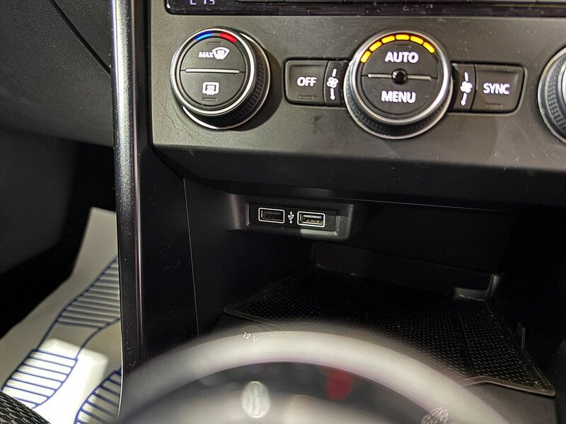 Used Volkswagen T-Roc 2018 for sale - 77744288: Photo 28