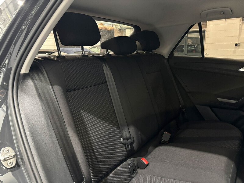 Used Volkswagen T-Roc 2018 for sale - 77744288: Photo 32