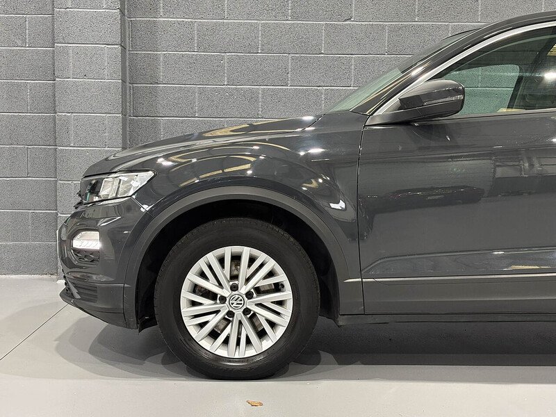 Used Volkswagen T-Roc 2018 for sale - 77744288: Photo 6