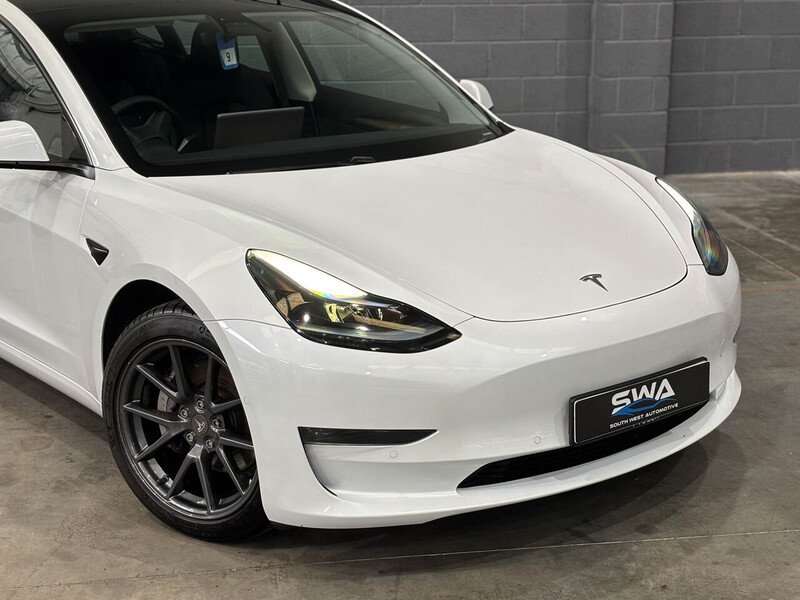 Used Tesla Model 3 2021 for sale - 76088143: Photo 16