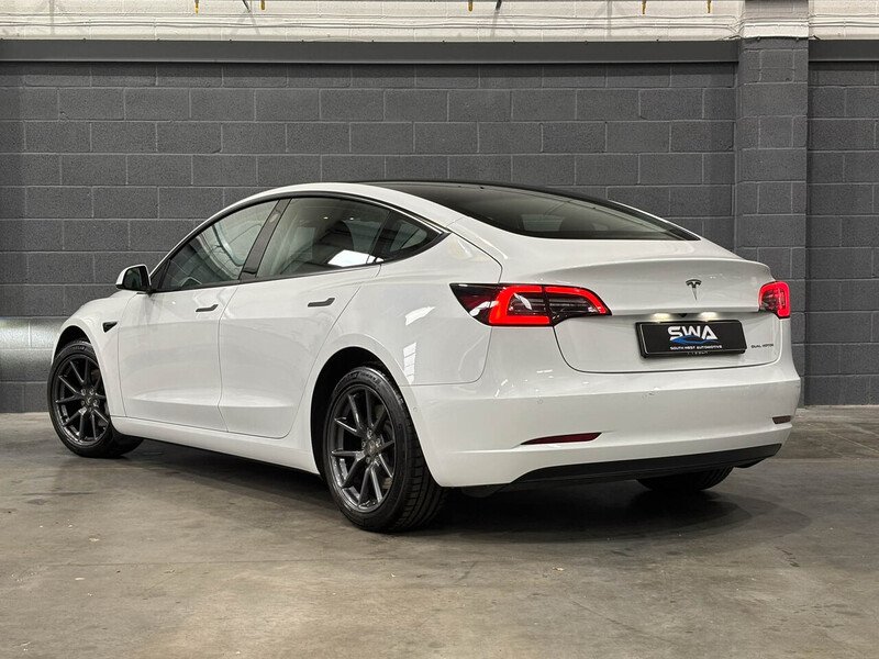 Used Tesla Model 3 2021 for sale - 76088143: Photo 24
