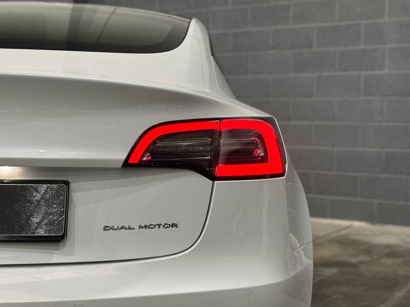 Used Tesla Model 3 2021 for sale - 76088143: Photo 33