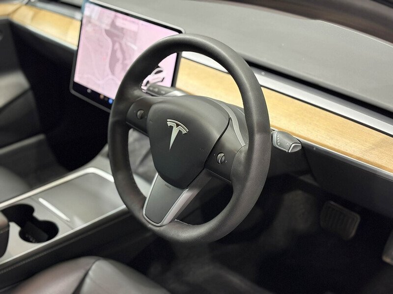 Used Tesla Model 3 2021 for sale - 76088143: Photo 40