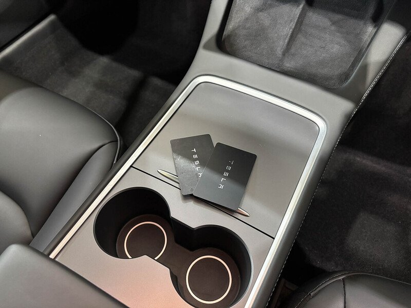 Used Tesla Model 3 2021 for sale - 76088143: Photo 43