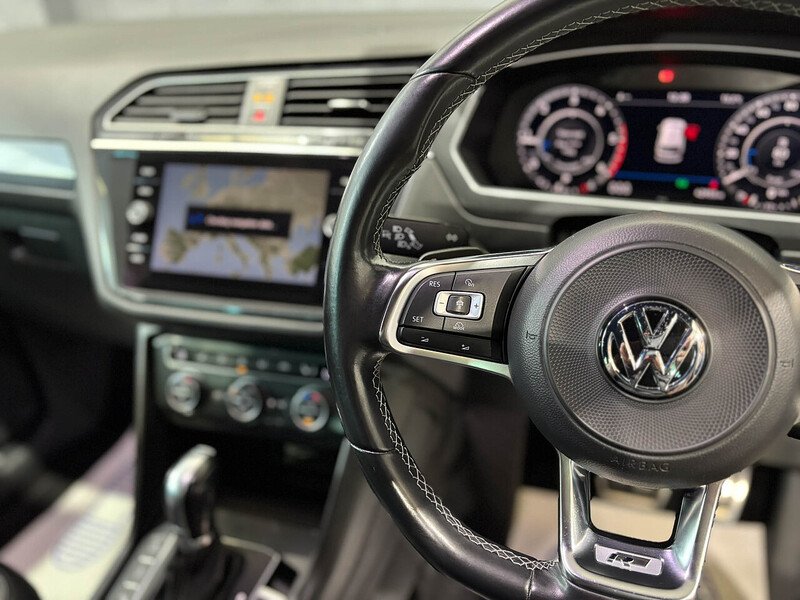 Used Volkswagen Tiguan 2018 for sale - 76564880: Photo 24