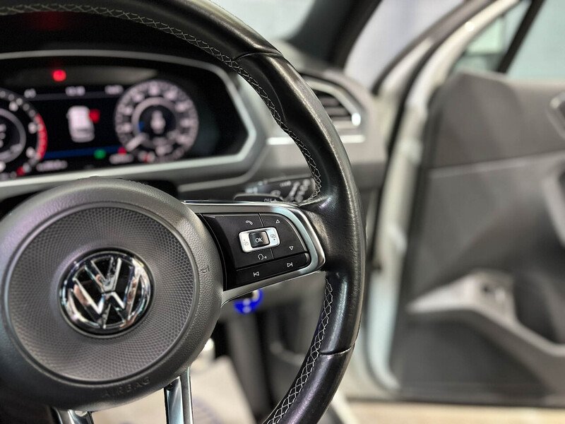 Used Volkswagen Tiguan 2018 for sale - 76564880: Photo 25