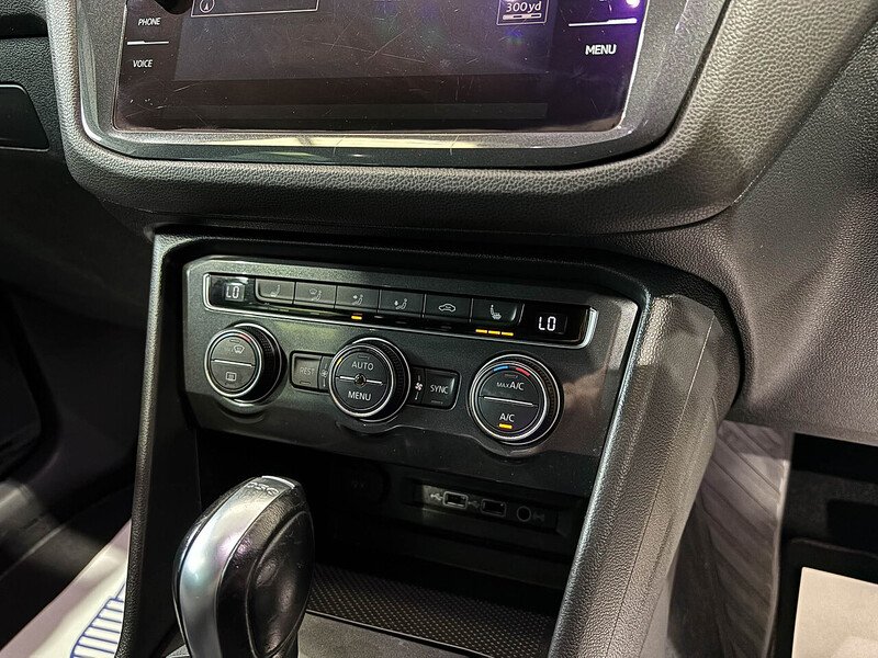 Used Volkswagen Tiguan 2018 for sale - 76564880: Photo 28