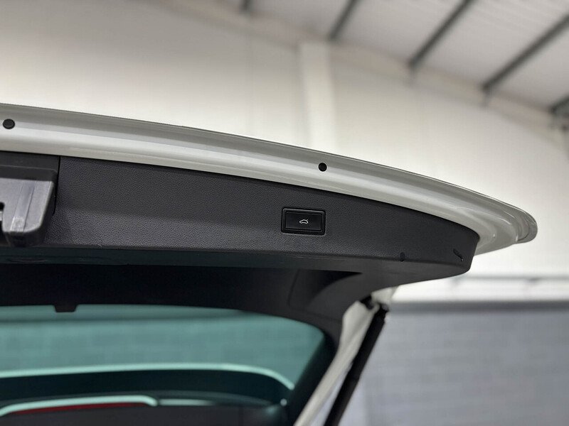 Used Volkswagen Tiguan 2018 for sale - 76564880: Photo 44