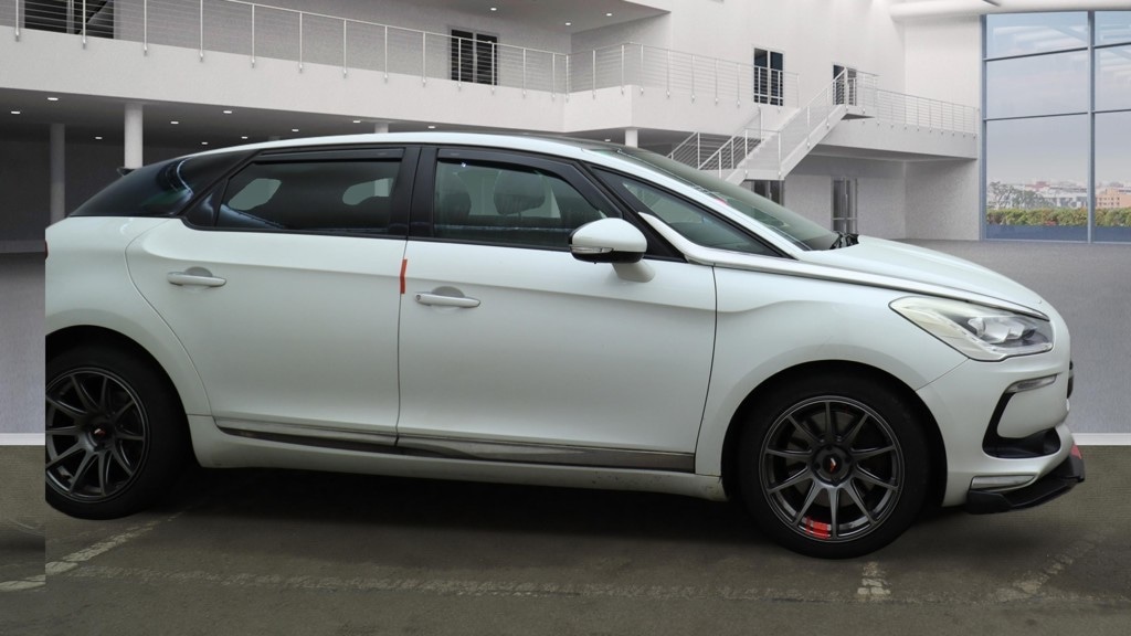 Used Citroen DS5 2012 for sale - 77630129: Photo 5