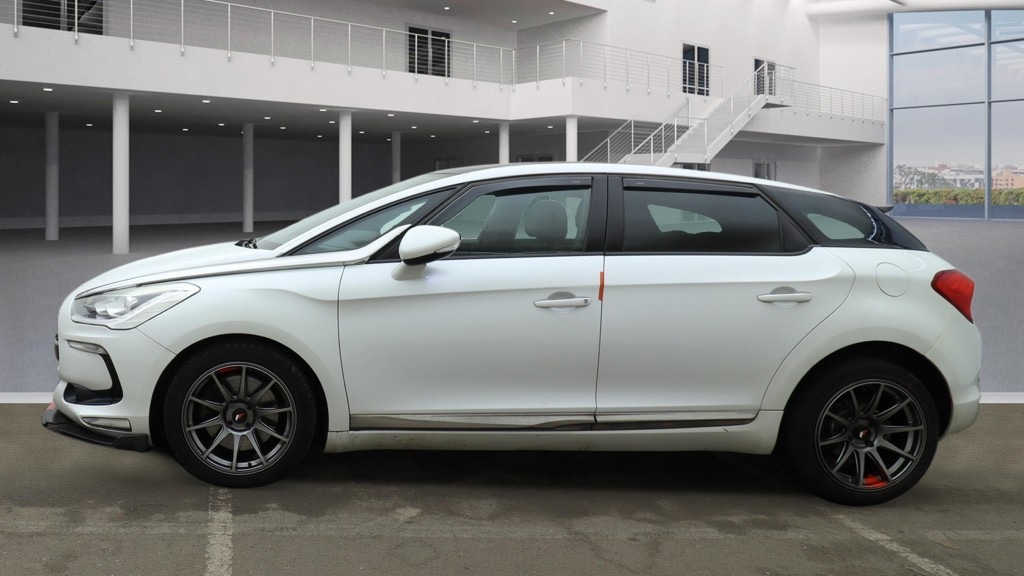 Used Citroen DS5 2012 for sale - 77630129: Photo 6