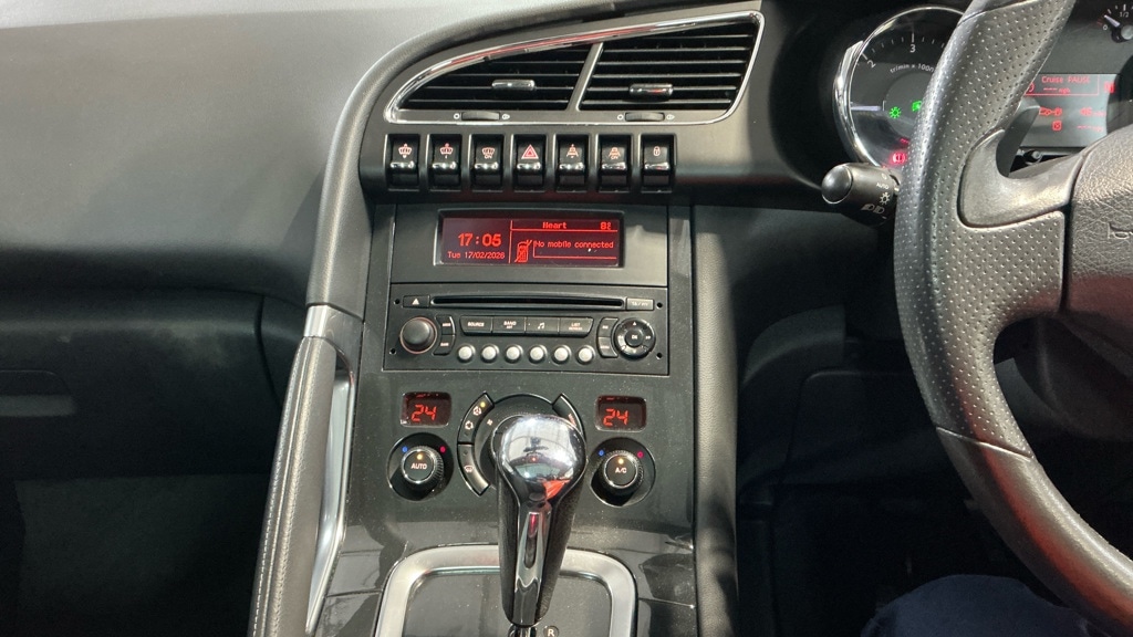 Used Peugeot 3008 2011 for sale - 77931660: Photo 9