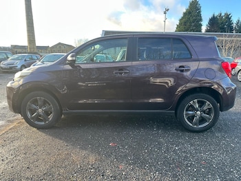 Used Toyota Urbancruiser 2011 for sale - 77417672: Photo