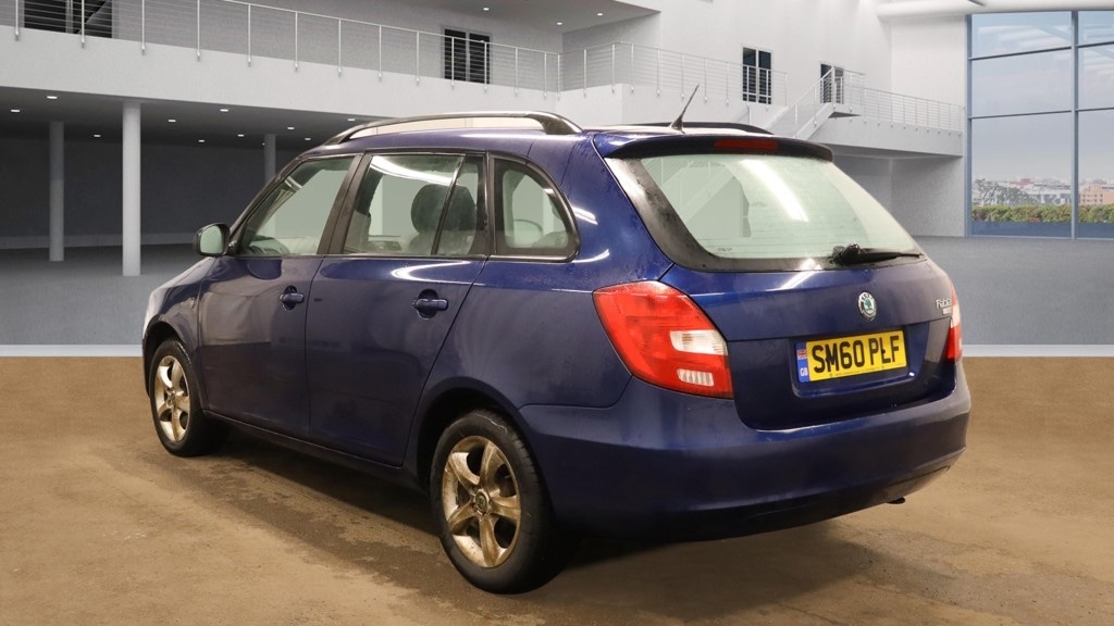Used Skoda Fabia 2011 for sale - 77435319: Photo 3