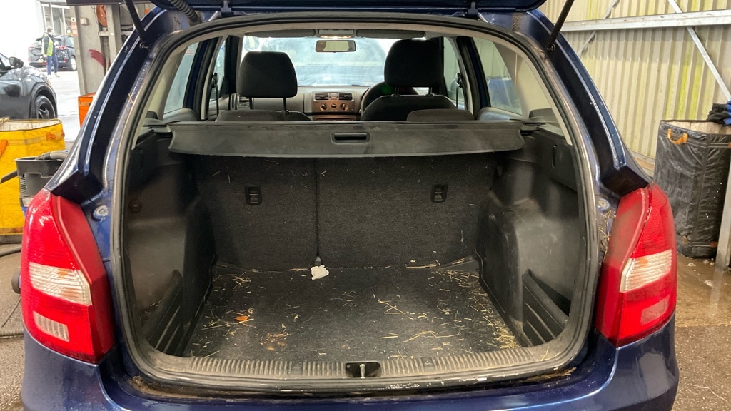 Used Skoda Fabia 2011 for sale - 77435319: Photo 7