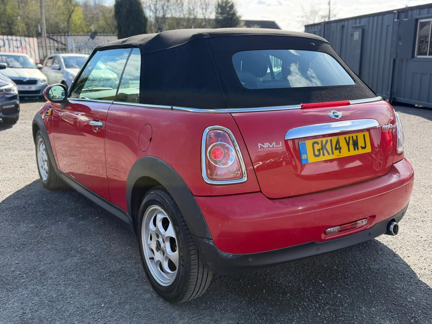 Used MINI Convertible 2014 for sale - 78132178: Photo 11