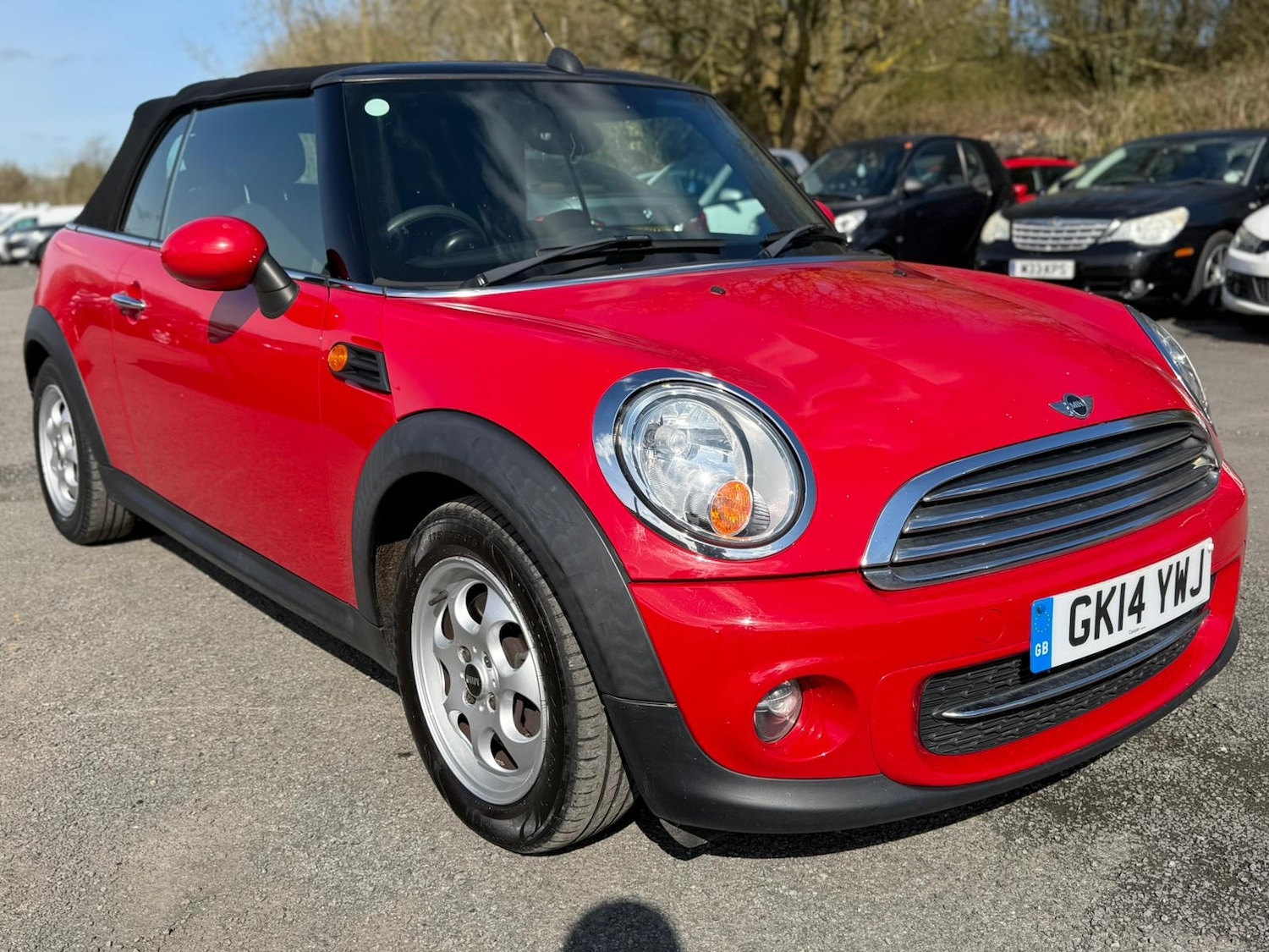 Used MINI Convertible 2014 for sale - 78132178: Photo 2
