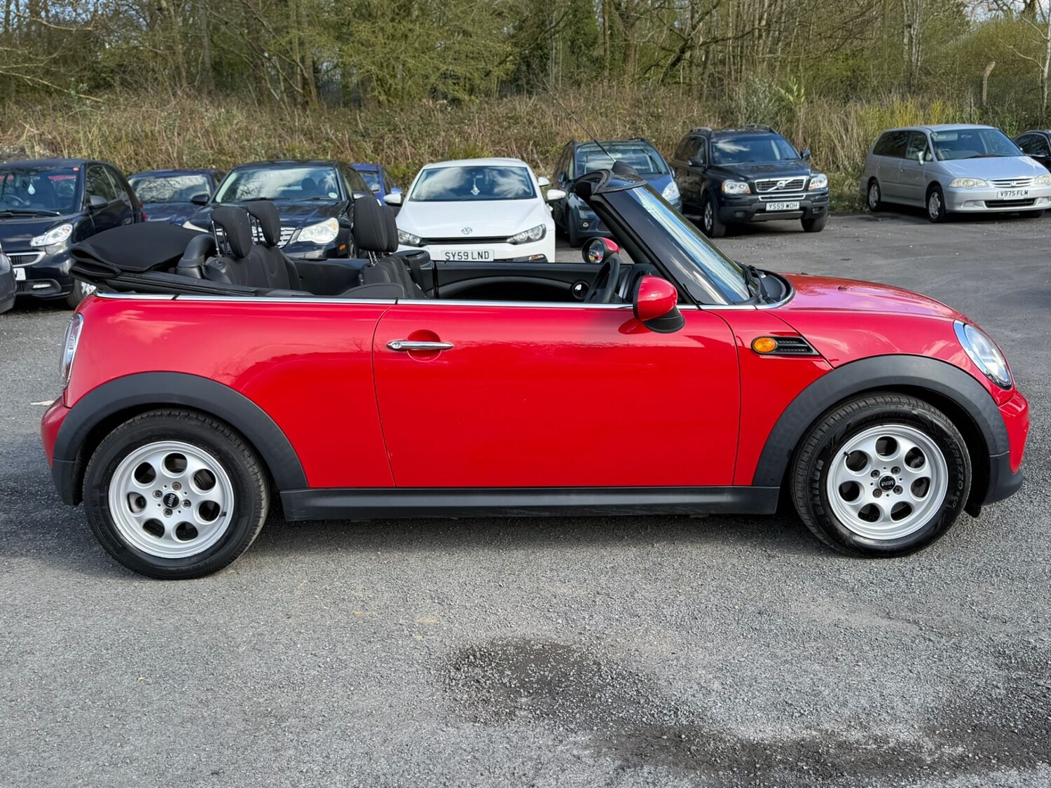 Used MINI Convertible 2014 for sale - 78132178: Photo 7