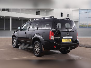 Used Nissan Pathfinder 2011 for sale - 77517751: Photo