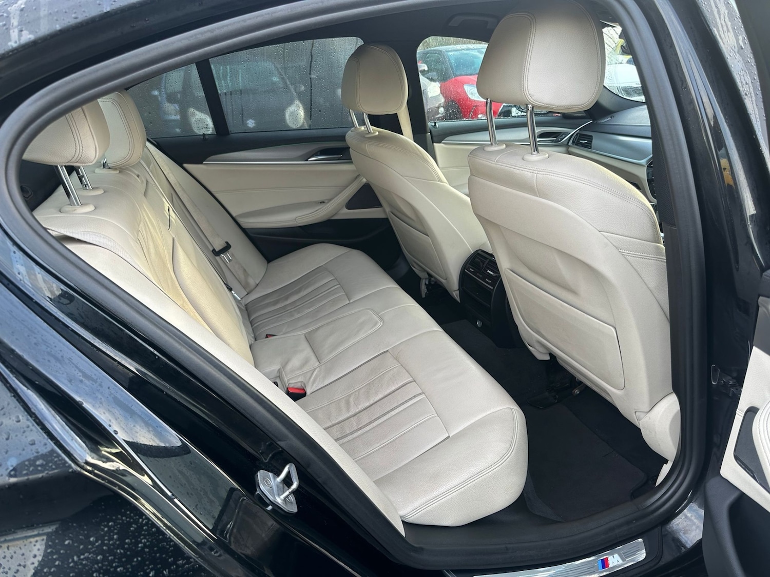 Used BMW 5 Series 2017 for sale - 77502855: Photo 11