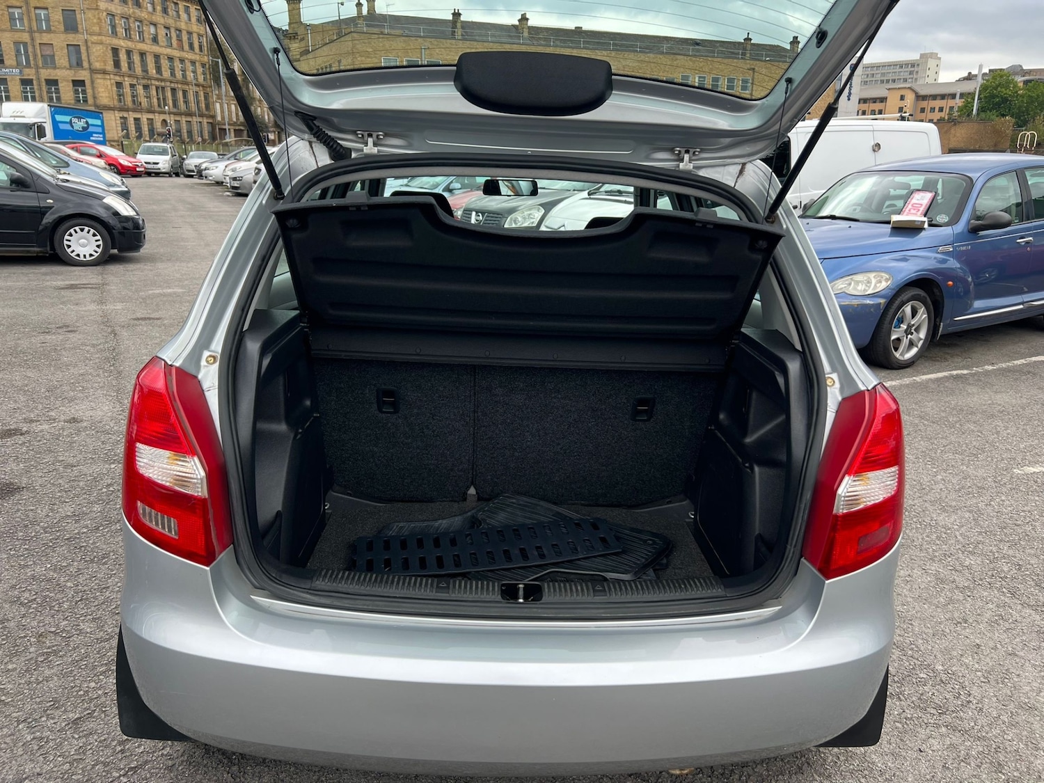 Used Skoda Fabia 2010 for sale - 77653032: Photo 13