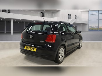 Used Volkswagen Polo 2011 for sale - 77434584: Photo