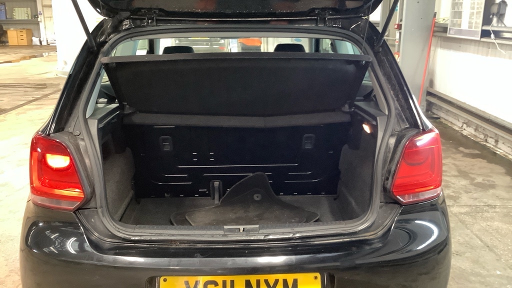 Used Volkswagen Polo 2011 for sale - 77434584: Photo 7