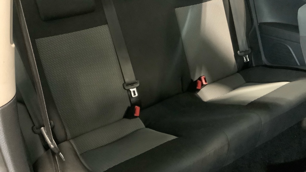 Used Volkswagen Polo 2011 for sale - 77434584: Photo 9