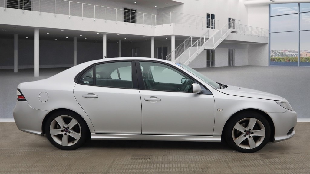 Used Saab 9-3 2011 for sale - 77640388: Photo 5