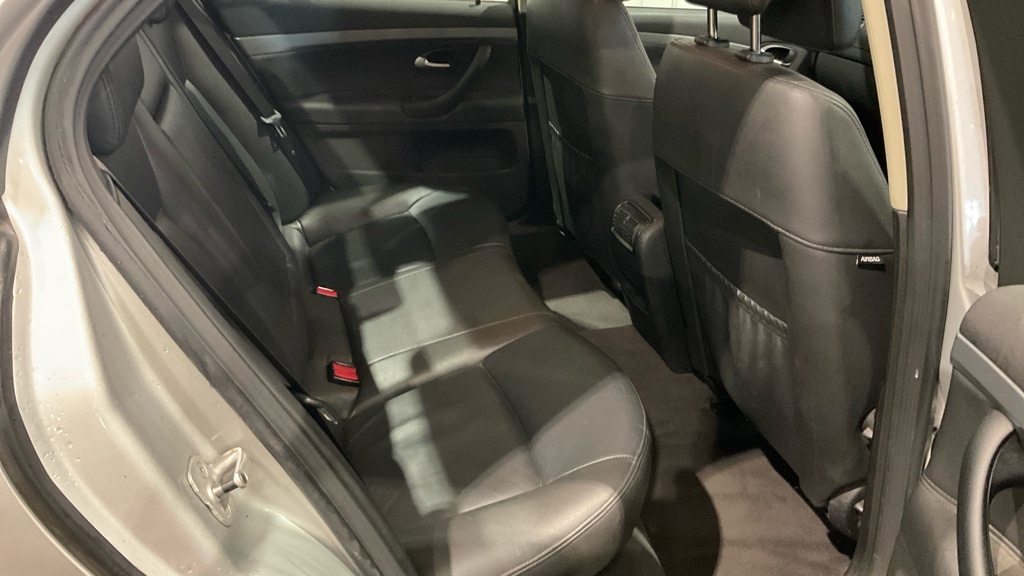 Used Saab 9-3 2011 for sale - 77640388: Photo 8