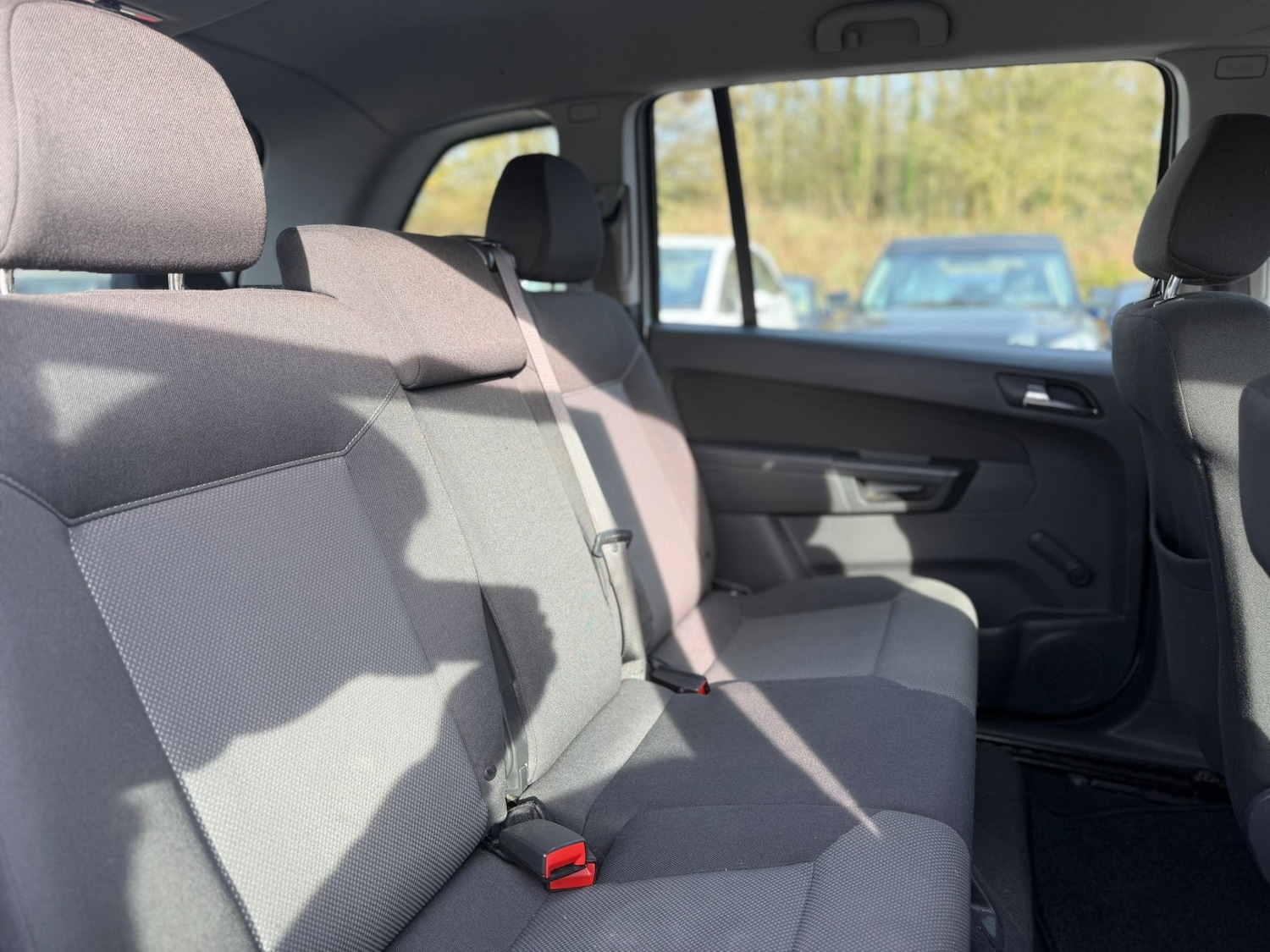 Used Vauxhall Zafira 2014 for sale - 77988537: Photo 12