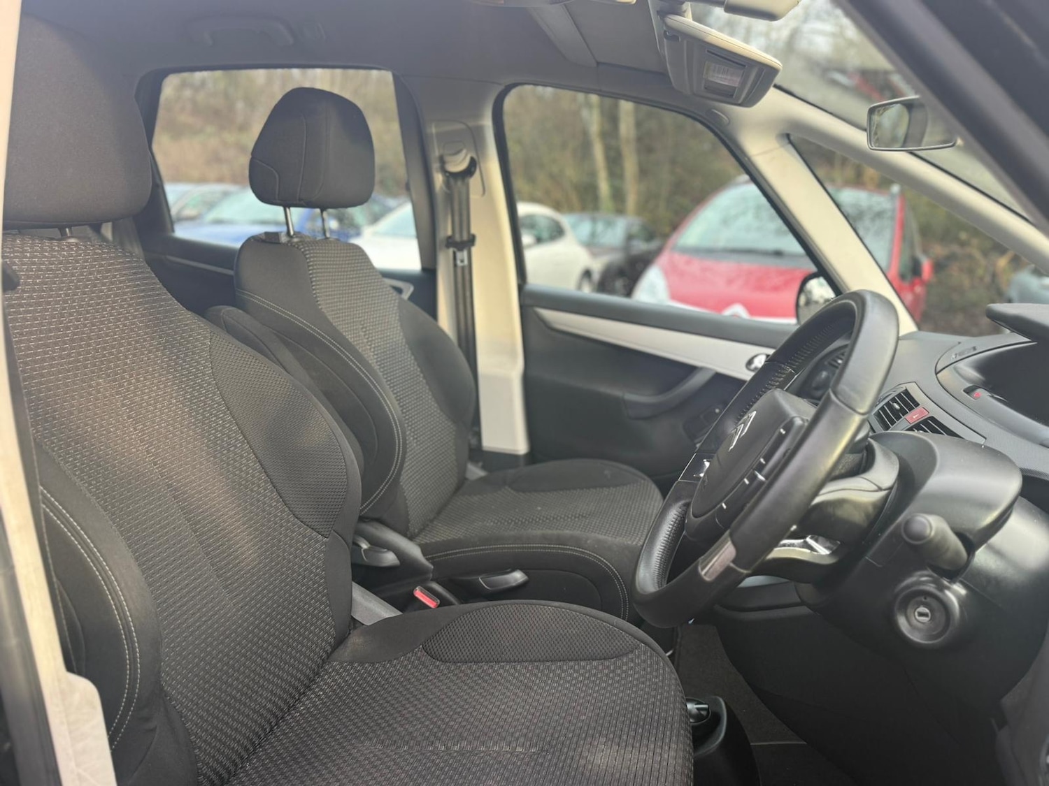 Used Citroen C4 Picasso 2012 for sale - 77417984: Photo 11