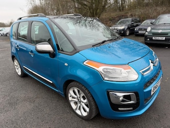 2013 (63) - 1.6 HDi 8V Selection 5dr