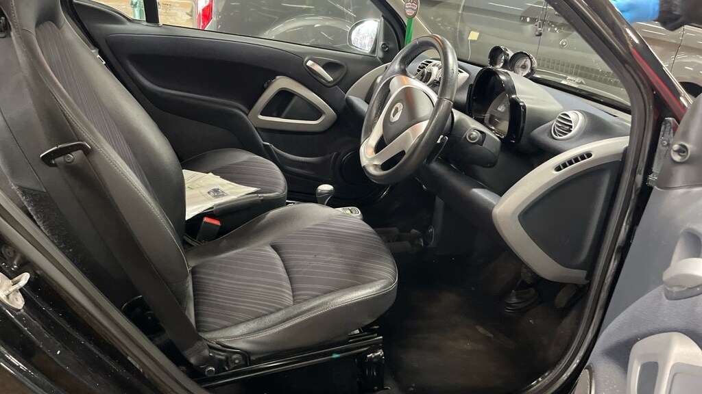 Used smart fortwo 2014 for sale - 77834674: Photo 9