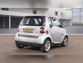 Used smart fortwo 2010 for sale - 77797875: Photo