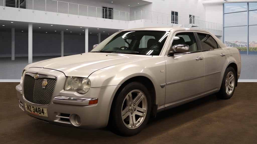 Used Chrysler 300C 2006 for sale - 77434701: Photo 2