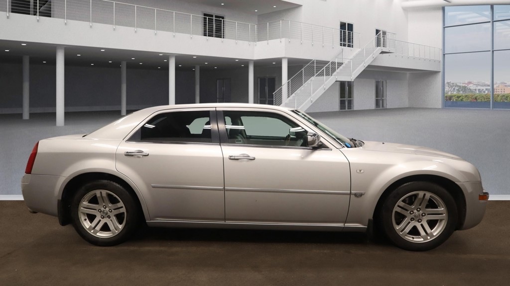 Used Chrysler 300C 2006 for sale - 77434701: Photo 5