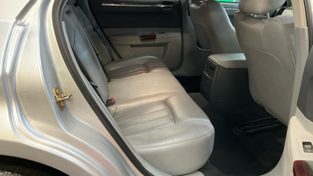 Used Chrysler 300C 2006 for sale - 77434701: Photo 8