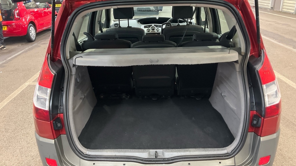 Used Renault Megane 2005 for sale - 77818522: Photo 7