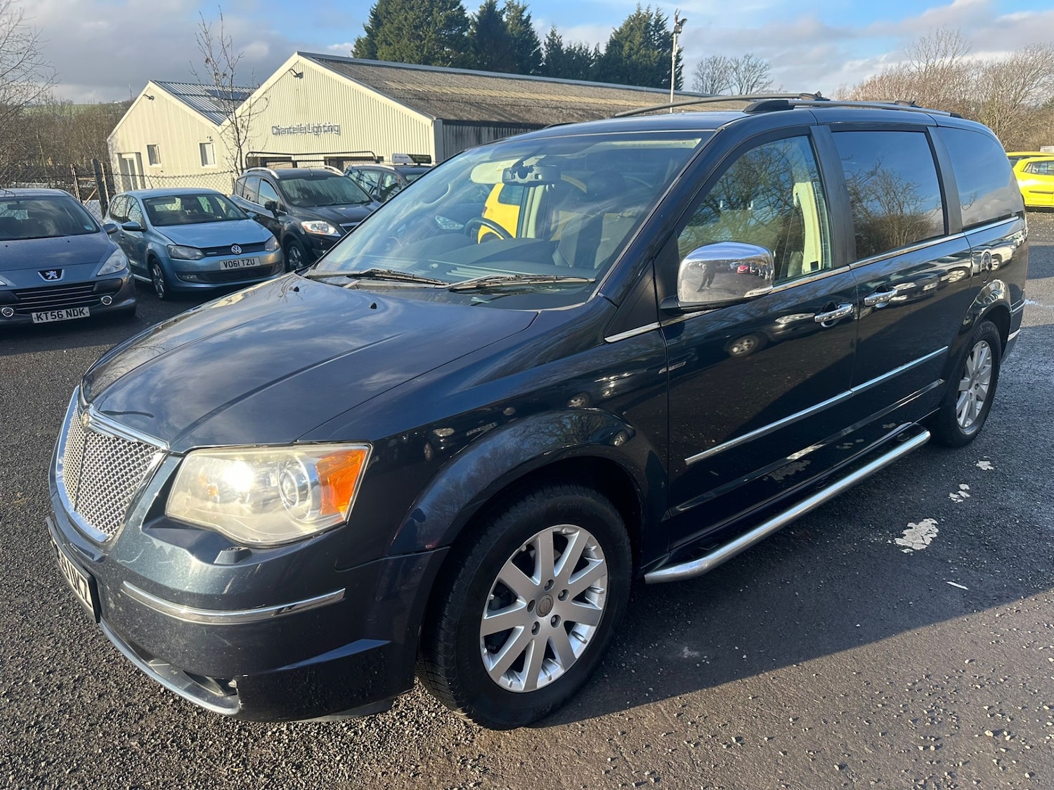 Used Chrysler Grand Voyager 2010 for sale - 77405139: Photo 3