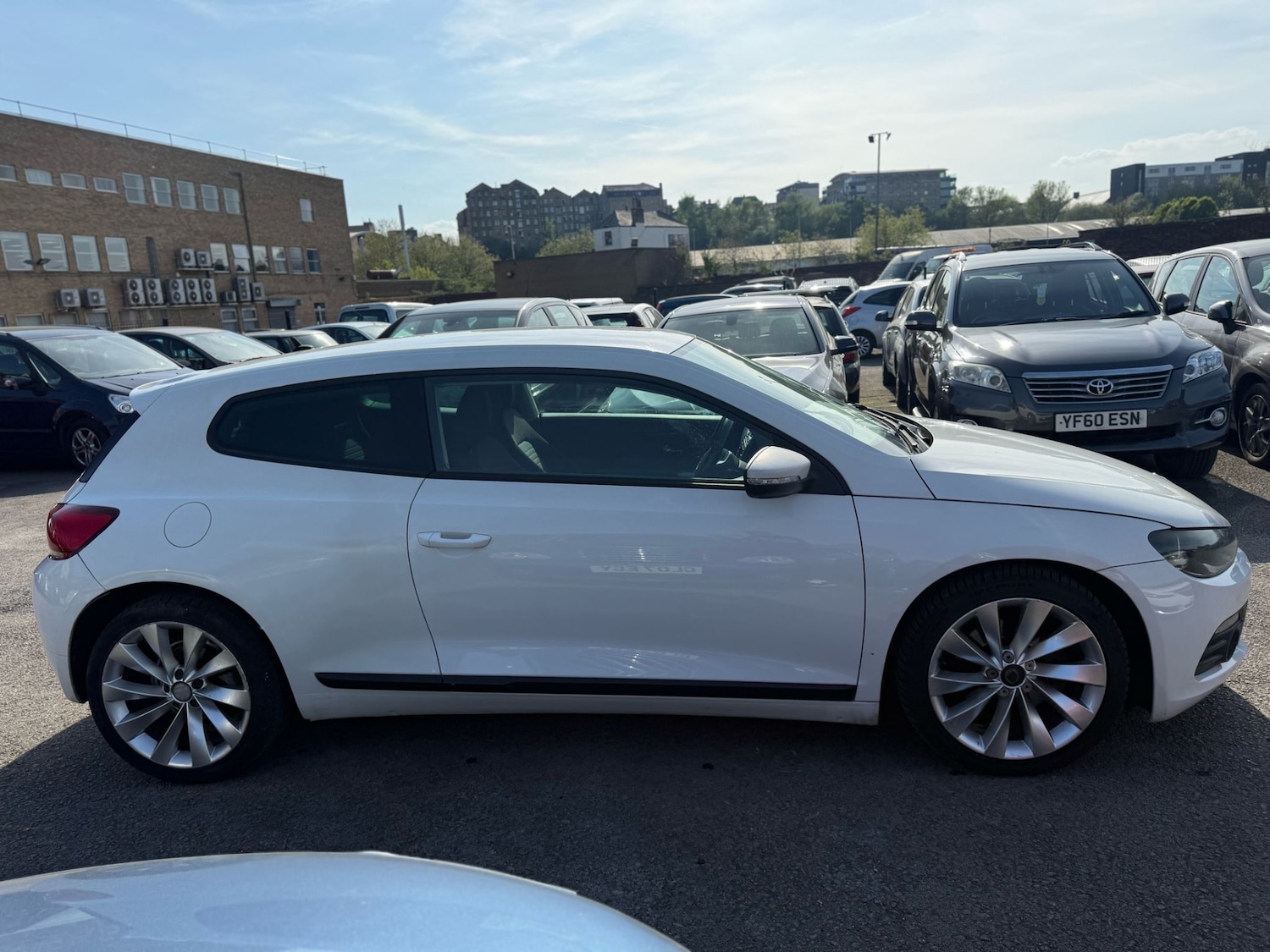 Used Volkswagen Scirocco 2009 for sale - 77502950: Photo 7