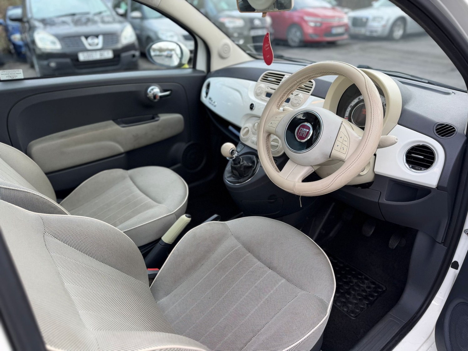 Used Fiat 500 2011 for sale - 77640298: Photo 8